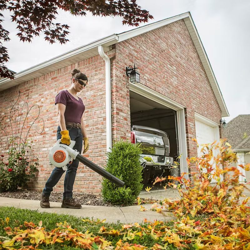 Máy thổi lá cây dùng xăng Stihl BG50 - Hàng chính hãng