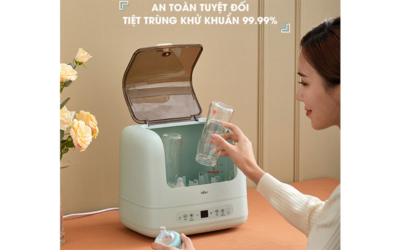 Máy tiệt trùng bình sữa Bear SB-MTT17 - Hàng chính hãng