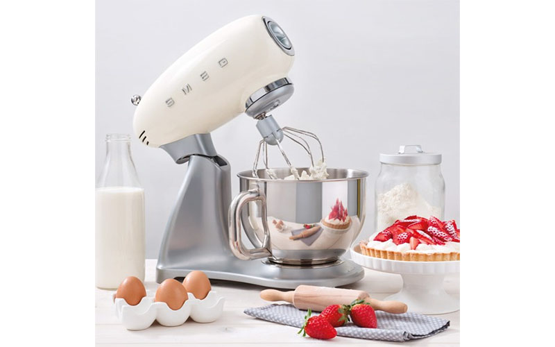 Máy trộn bột SMEG SMF02 - Hàng chính hãng