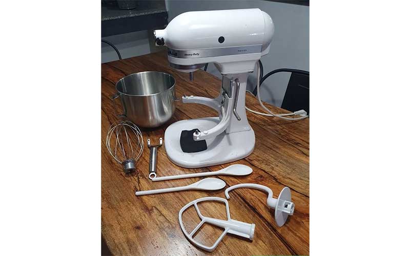 Máy trộn bột bát nâng KitchenAid 5K5SSWH - Hàng chính hãng