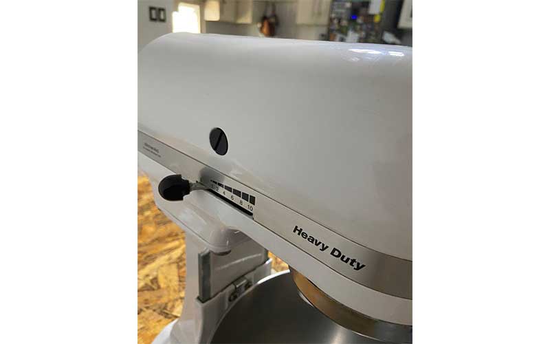 Máy trộn bột bát nâng KitchenAid 5K5SSWH - Hàng chính hãng