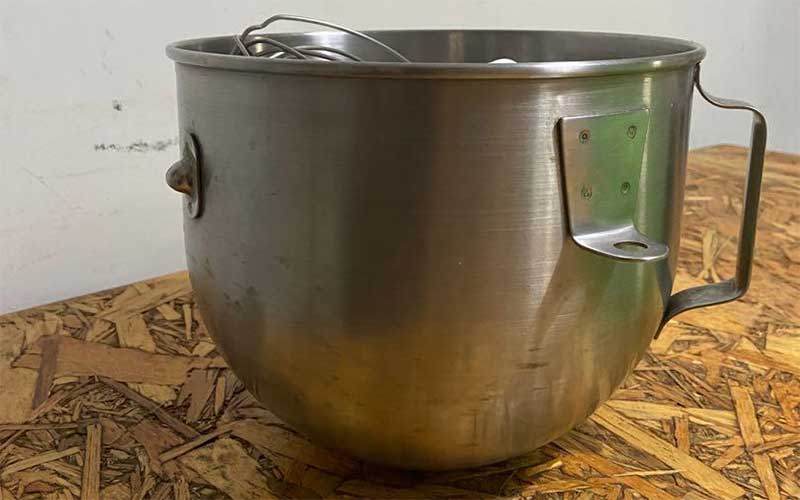 Máy trộn bột bát nâng KitchenAid 5K5SSWH - Hàng chính hãng