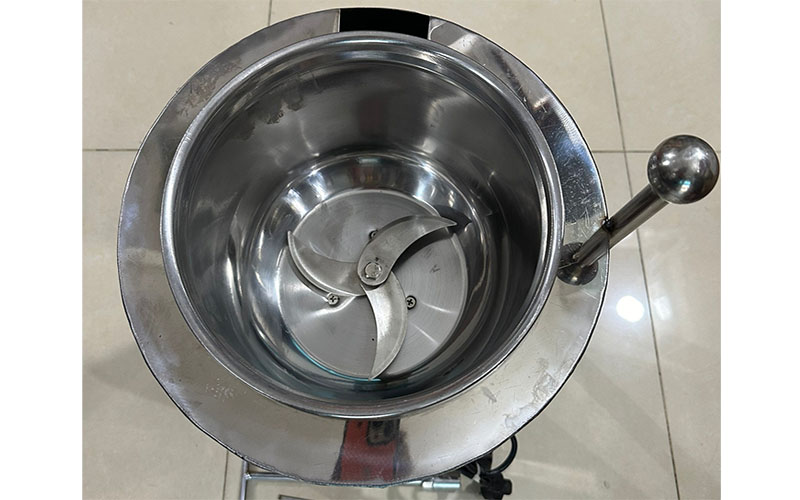 Máy xay giò chả đa năng Điện Cơ Việt DCV-S124 - Hàng chính hãng