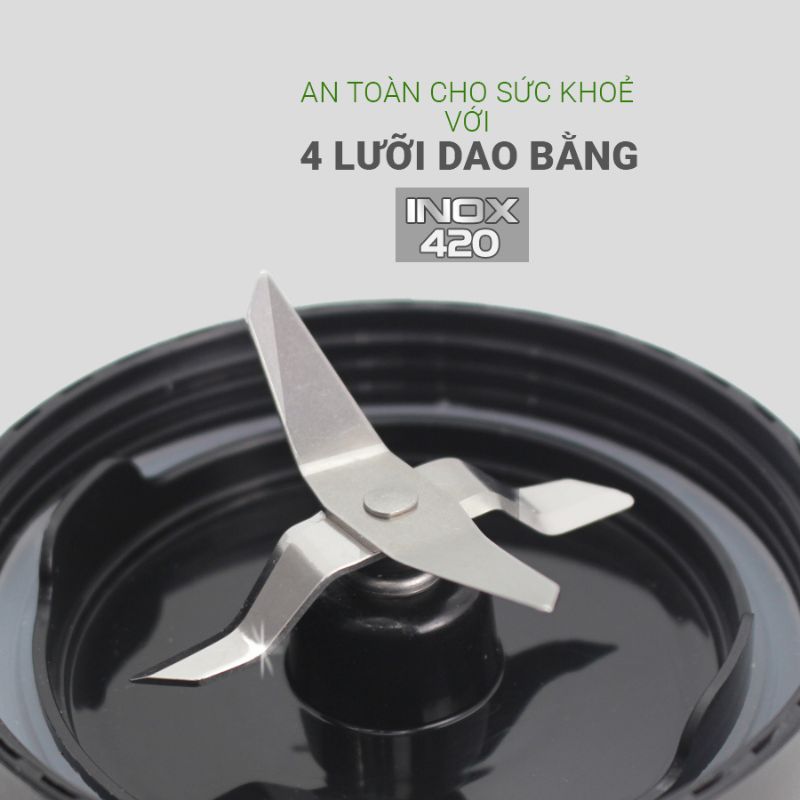 Lưỡi dao 4 cánh bằng chất liệu Inox 402 không gỉ, an toàn với sức khỏe
