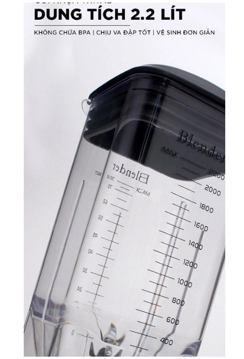 Dung tích lớn 2.2L giúp xay được lượng lớn nguyên liệu trong một lần
