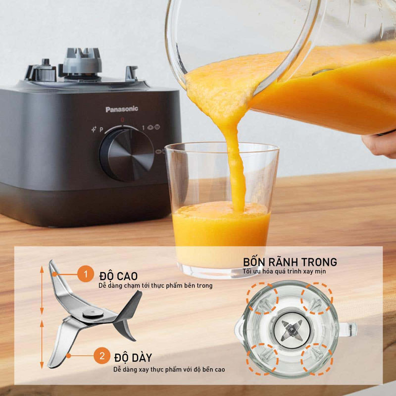 Lưỡi  dao bằng chất liệu bằng thép không gỉ, sắc bén, xay nhuyễn các thực phẩm