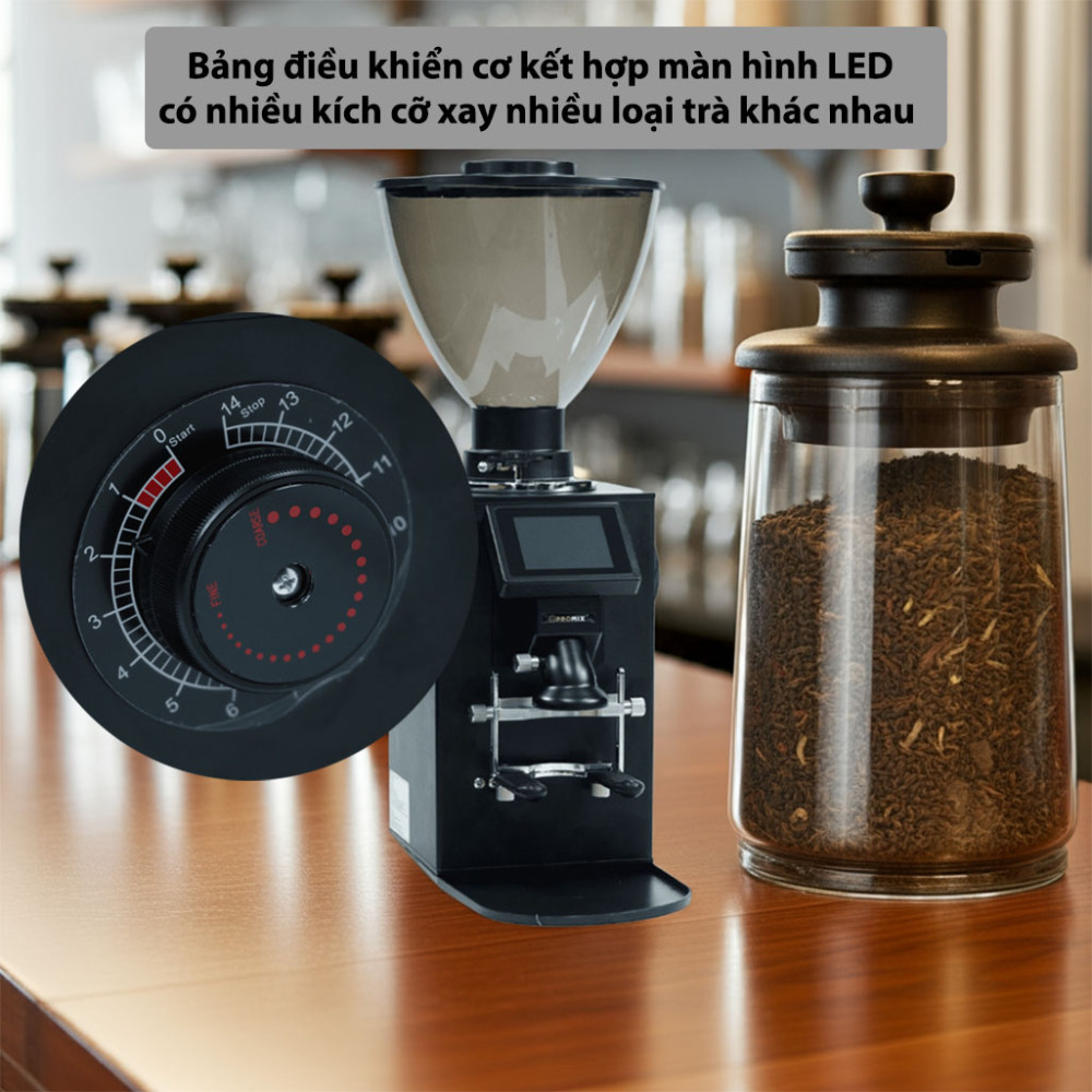 Máy xay trà Promix PM-910T thiết kế bảng điều khiển cơ, có màn hình LCD hiển thị 