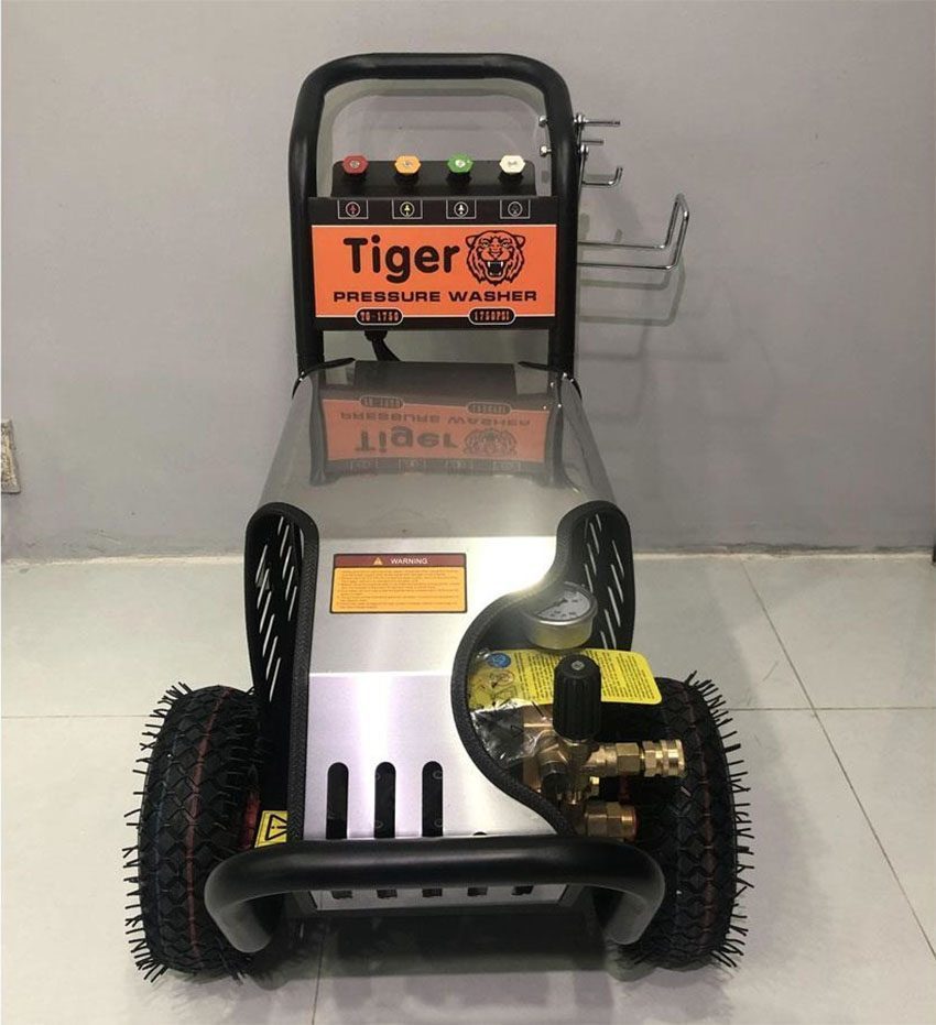 Máy xịt rửa xe cao áp Tiger TG-1750 - Hàng chính hãng
