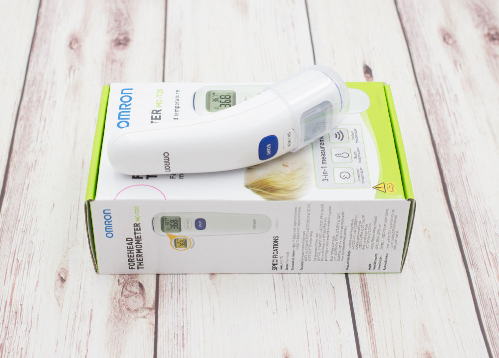Nhiệt kế điện tử đo trán Omron MC-720 - Hàng chính hãng