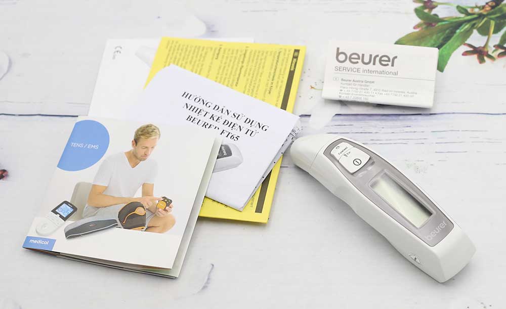 Nhiệt kế điện tử hồng ngoại đo tai trán Beurer FT65 - Hàng chính hãng