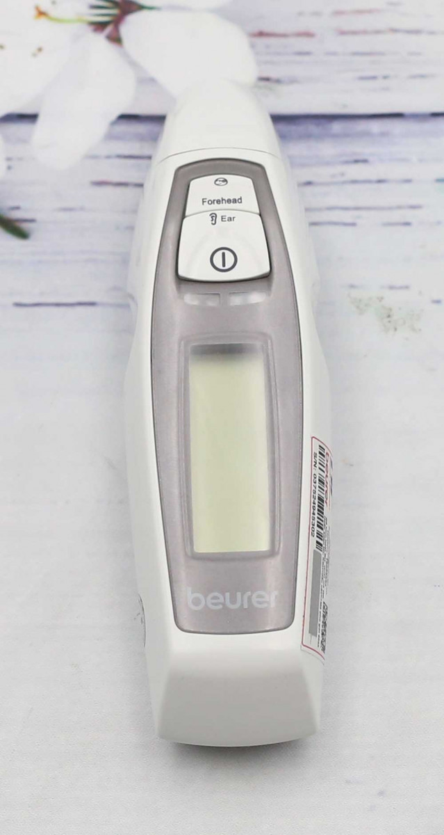 Nhiệt kế điện tử hồng ngoại đo tai trán Beurer FT65 - Hàng chính hãng