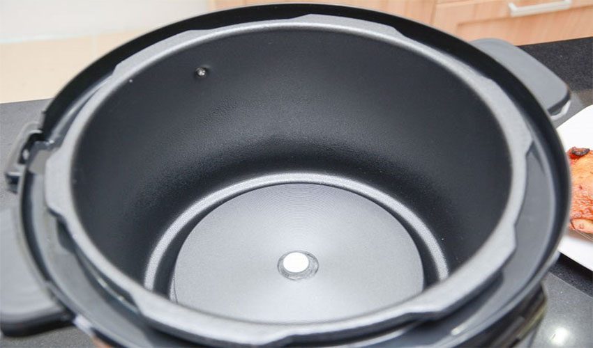 Nồi áp suất điện Comet CM6151  - Hàng chính hãng