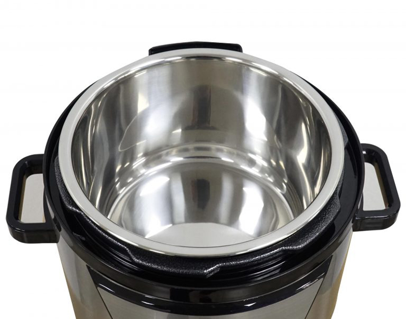 Lòng nồi làm bằng inox 304 dễ lau chùi, an toàn cho sức khỏe