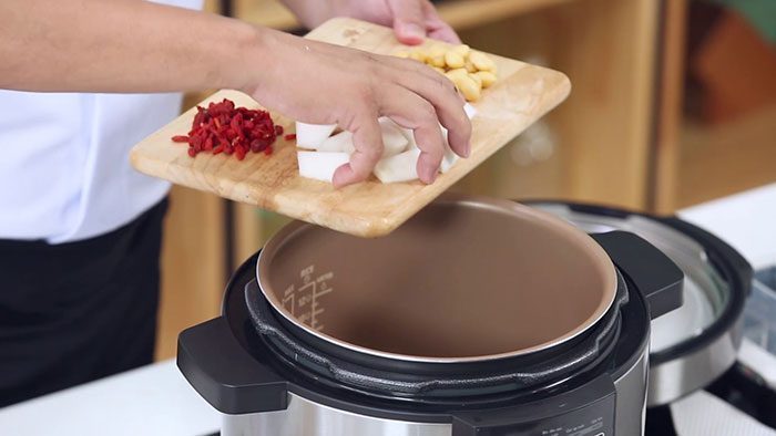 Nồi áp suất Philips HD2137 - Hàng chính hãng