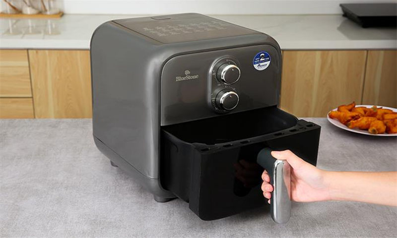 Nồi chiên không dầu BlueStone AFB-5858 - Hàng chính hãng