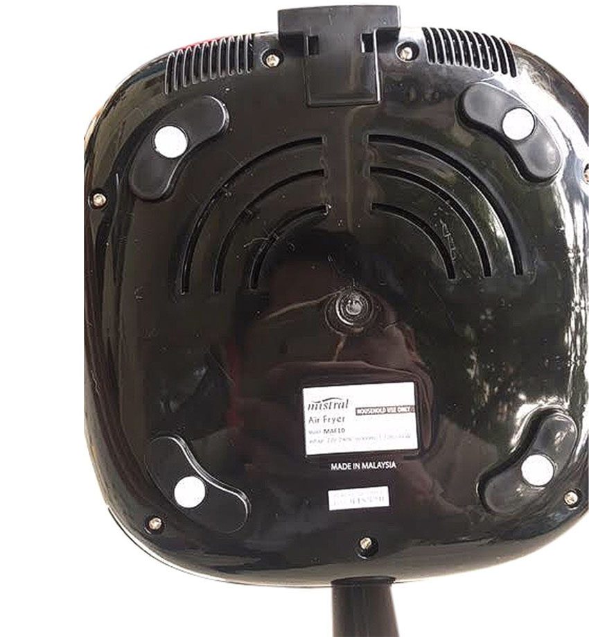 Chất liệu của Nồi chiên không dầu Mistral MAF10