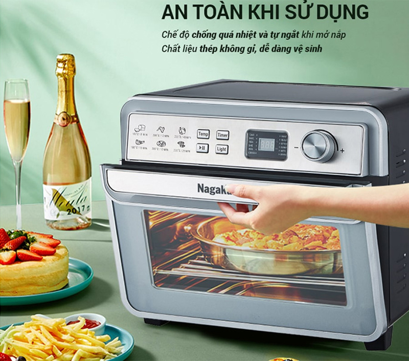 Tự động ngắt điện khi quá nhiệt và khi mở cửa đảm bảo an toàn 