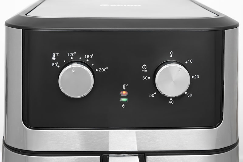 Điều khiển bằng 2 núm vặn nhiệt độ và thời gian tiện dụng