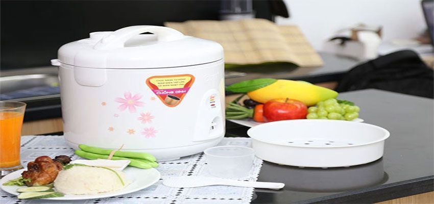 Nồi cơm điện 1.8 lít Comet CM8056 - Hàng chính hãng