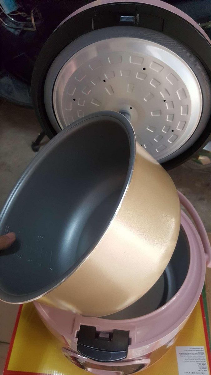 Chất liệu lòng nồi của nồi cơm điện 1.8L K'sun BA-2866