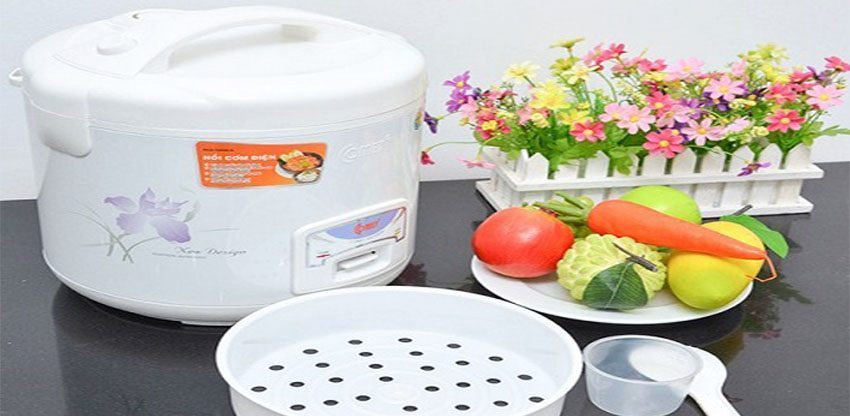 Nồi cơm điện Comet CM8022N - Hàng chính hãng