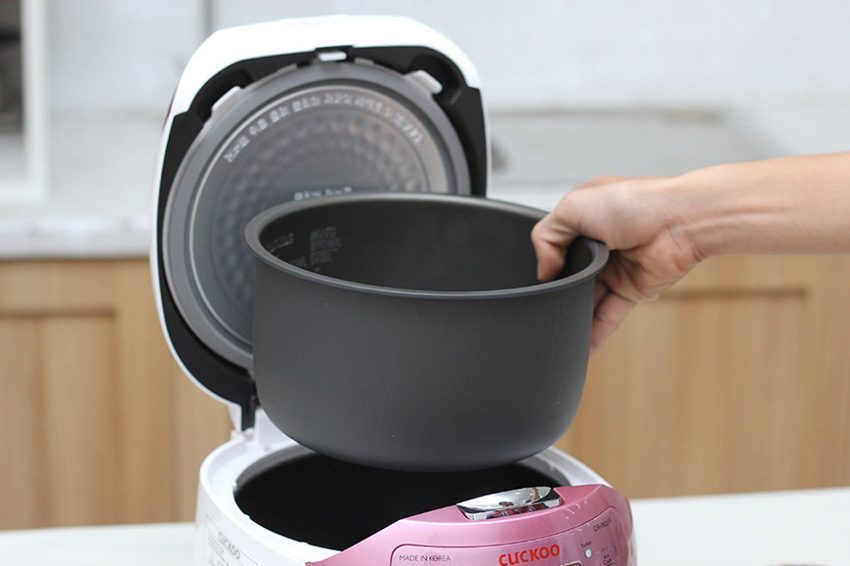 Nồi cơm điện Cuckoo CR-0631F - Hàng chính hãng