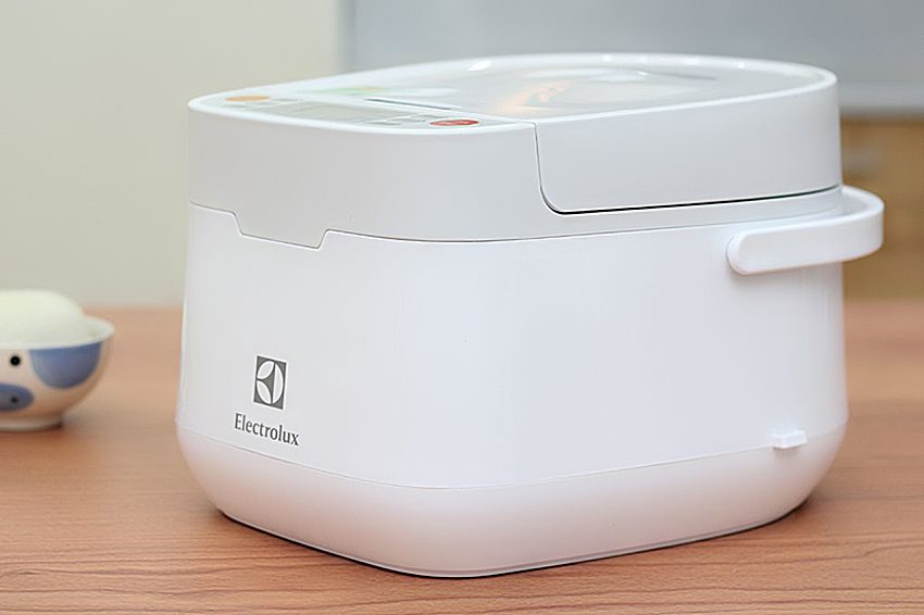 Nồi cơm điện Electrolux ERC-6603W