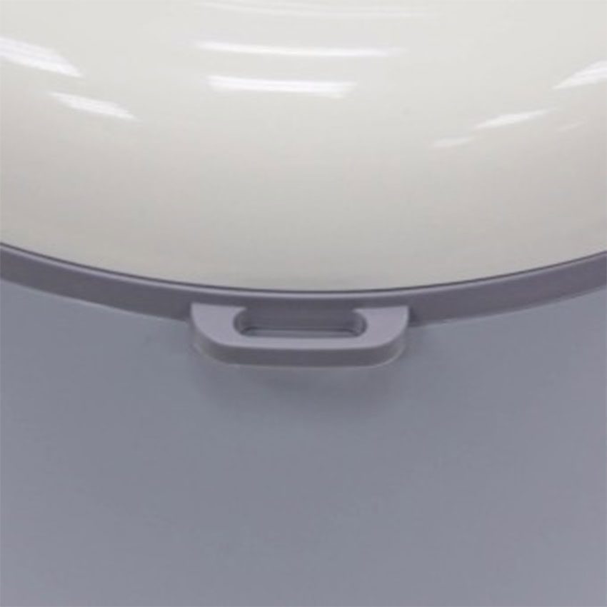 Nồi cơm điện nắp gài Kangaroo KG378M với thiết kế giá gắn vá nồi tiện lợi