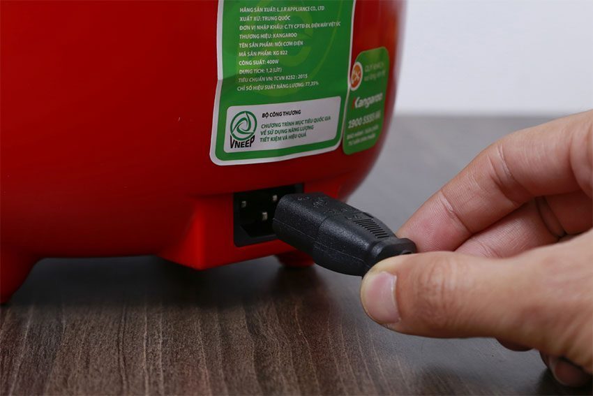 Nồi cơm điện Kangaroo KG822 - Hàng chính hãng