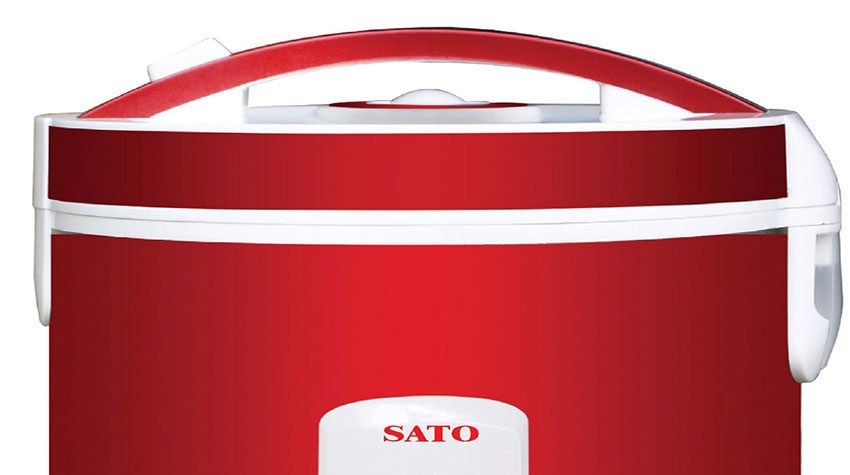 Quai cầm tiện lợi của nồi cơm điện Sato RC-86P