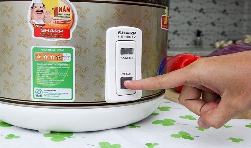 Nồi cơm điện Sharp KS-N18ETV - Hàng chính hãng