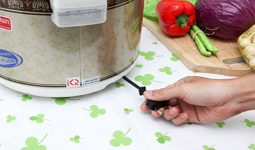 Nồi cơm điện Sharp KS-N18ETV - Hàng chính hãng