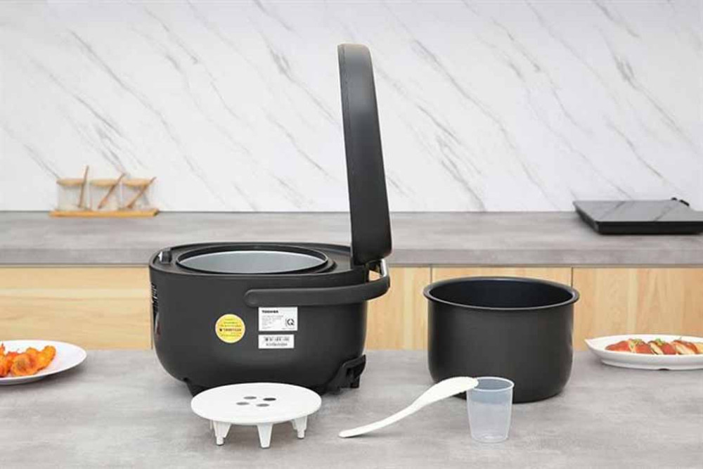 Nồi cơm điện tử Toshiba 1.8 lít RC-18DR4TVN(H) - Hàng chính hãng