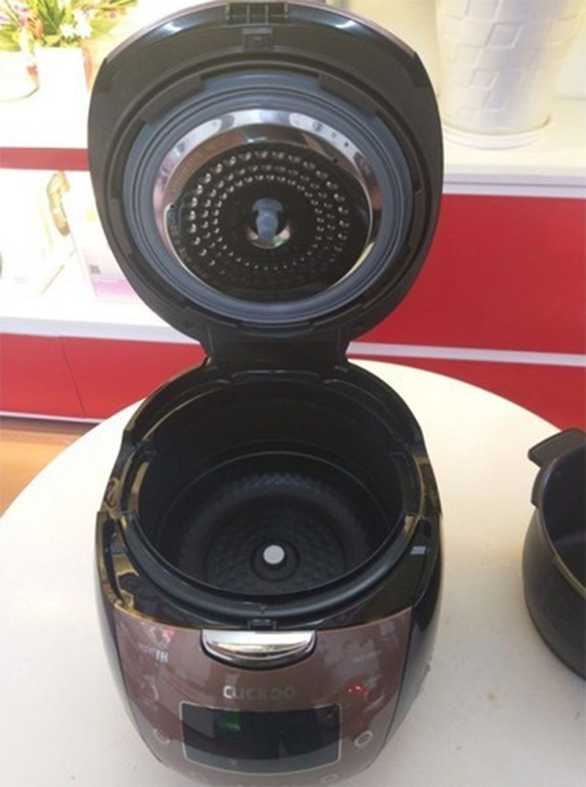 Nồi cơm điện cao tần Cuckoo CRP-HUF105SS - Hàng chính hãng