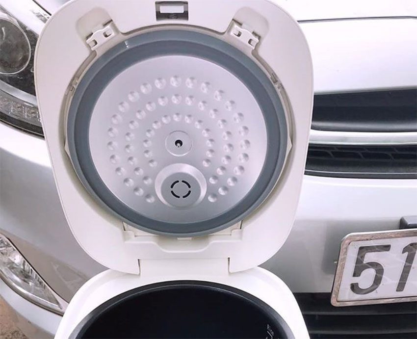 Nồi cơm điện cao tần Fivestar EFH-301C - Hàng chính hãng