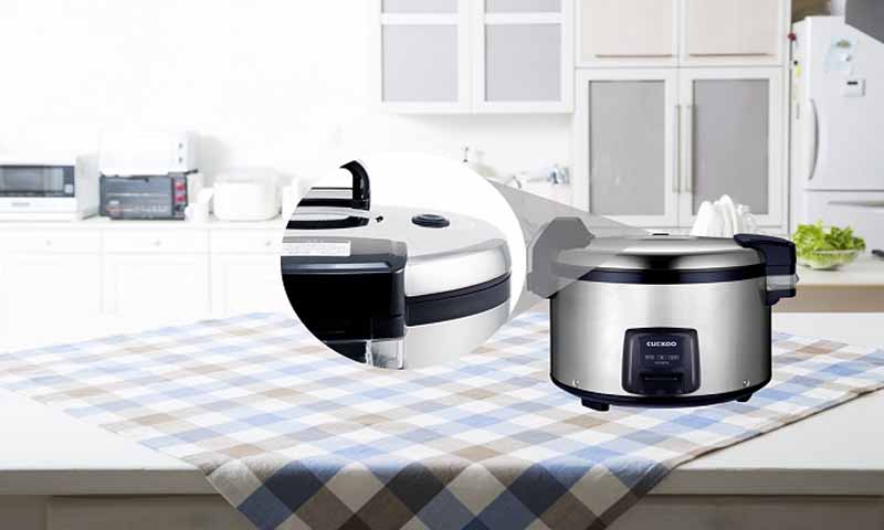 Nồi cơm điện nắp gài Cuckoo CR-3031 - Hàng chính hãng