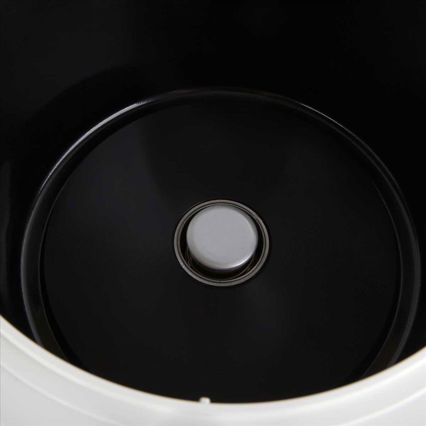 Nồi cơm điện nắp gài Cuckoo CR-1065B với thiết kế mâm nhiệt cao cấp