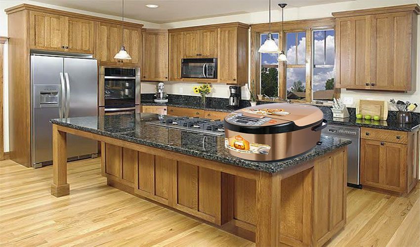 Nồi cơm điện tử 1.8 lít Comet CM8086N8 - Hàng chính hãng