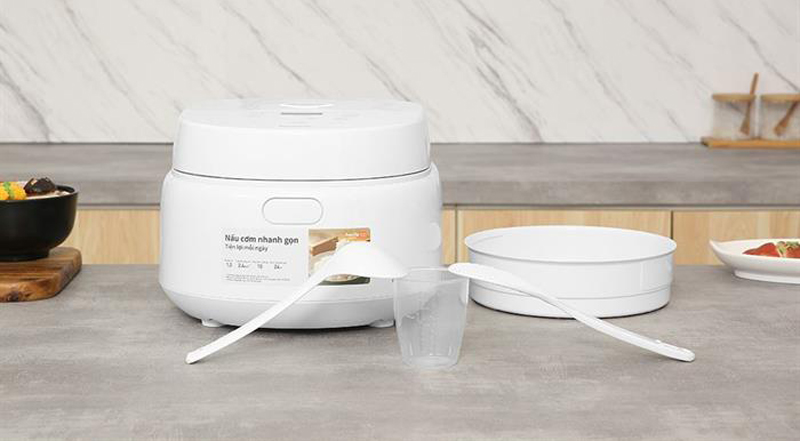 Kiểu dáng hiện đại, sở hữu gam màu trắng trang nhã 