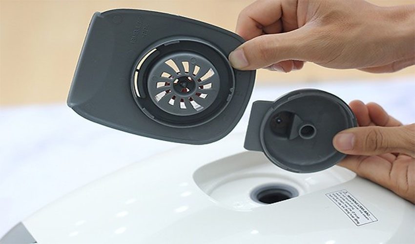 Van thoát hơi của Nồi cơm điện tử Midea MR-SC18MB 