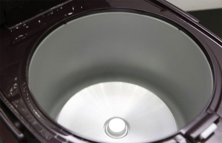 Nồi cơm điện tử Sharp KS-TH18 RD - Hàng chính hãng