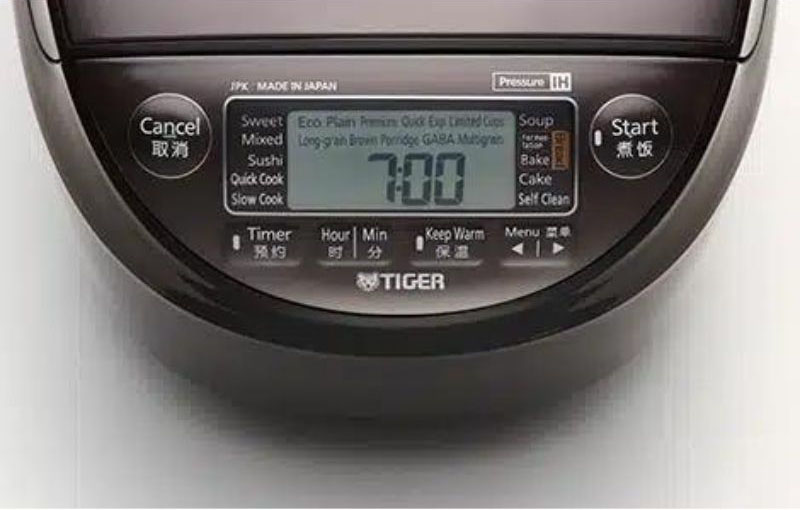 Nồi cơm điện tử cao tần áp suất Tiger JPK-W18W - Hàng chính hãng