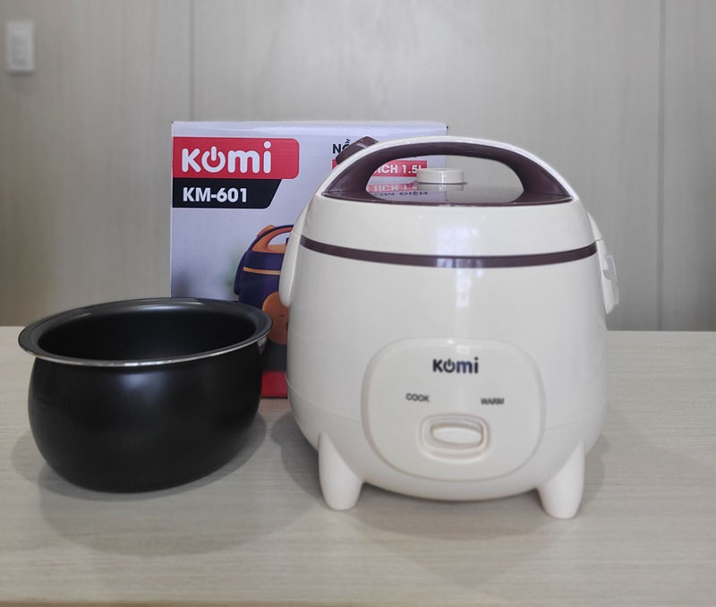 Nồi cơm nắp gài Komi KM-601 - Hàng chính hãng