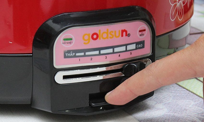 Nồi lẩu điện đa năng Goldsun MC-GAL30R - Hàng chính hãng