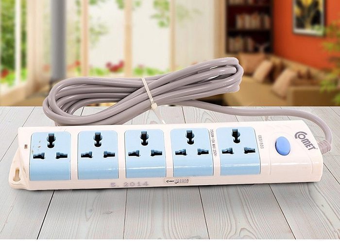 Ổ cắm nối dài Comet CES1503 - Hàng chính hãng
