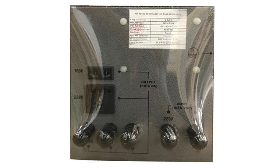 Ổn áp Robot Reno 2KVA 140V-250V - Hàng chính hãng