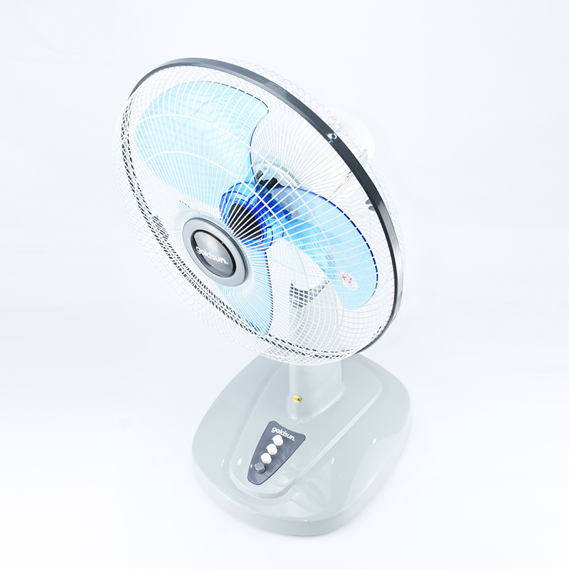 Quạt đứng công nghiệp Goldsun CA2301 màu sắc trẻ trung, phù hợp mợi không gian