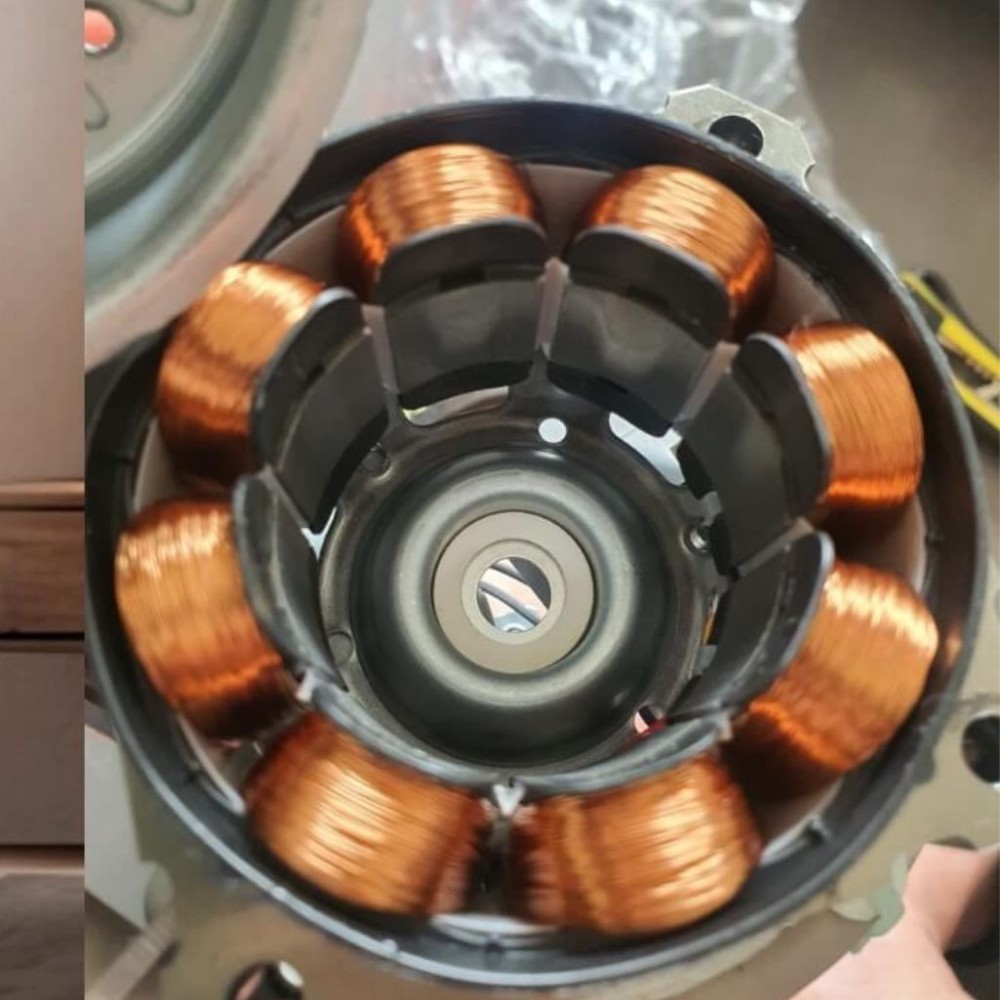 Quạt đứng Hitachi LF-A6RCGN - Hàng chính hãng