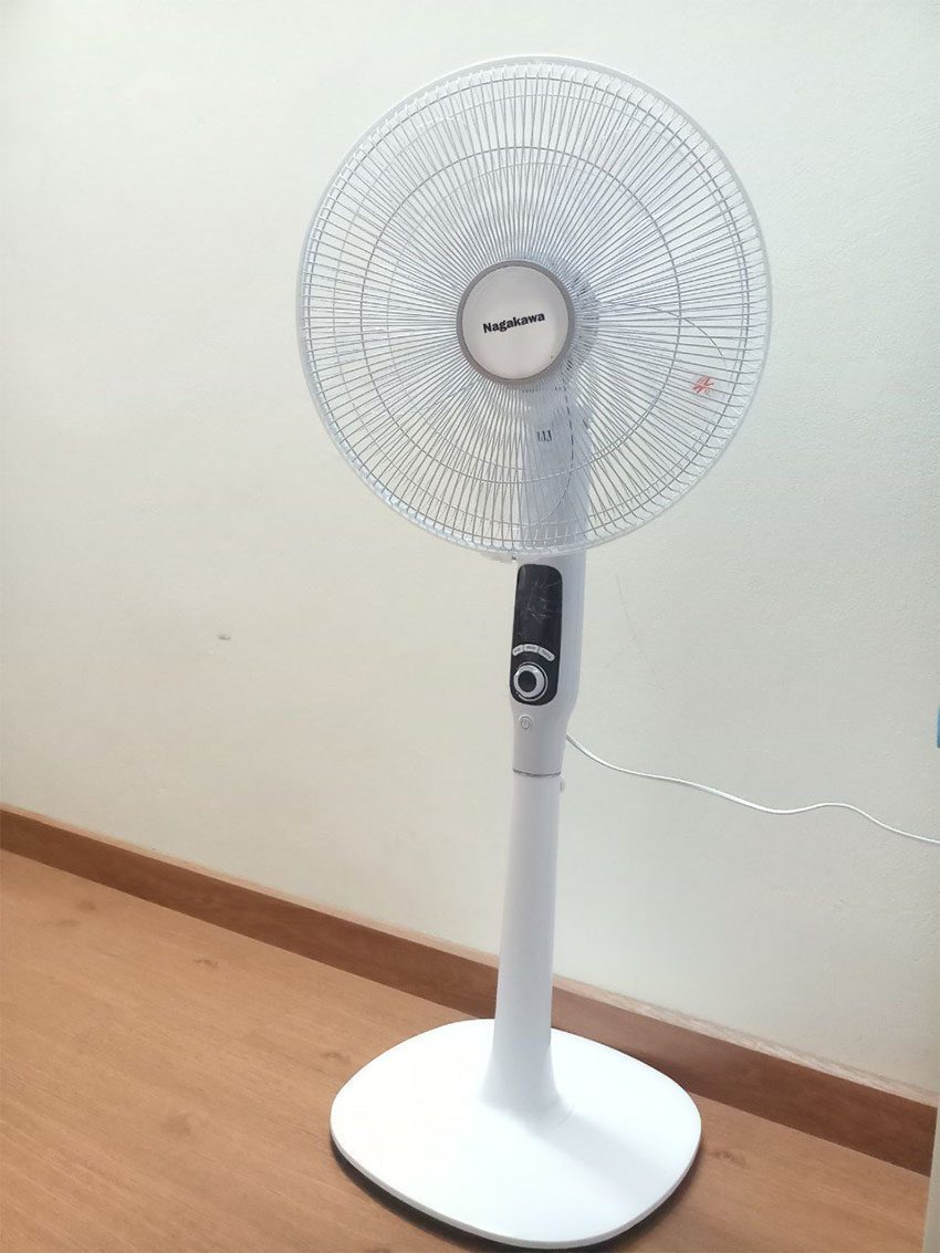 Quạt đứng Nagakawa NAG1001 - Hàng chính hãng