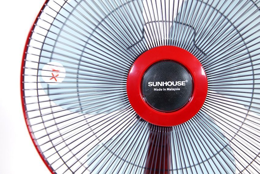 Chất liệu của quạt đứng Sunhouse SHD-7630